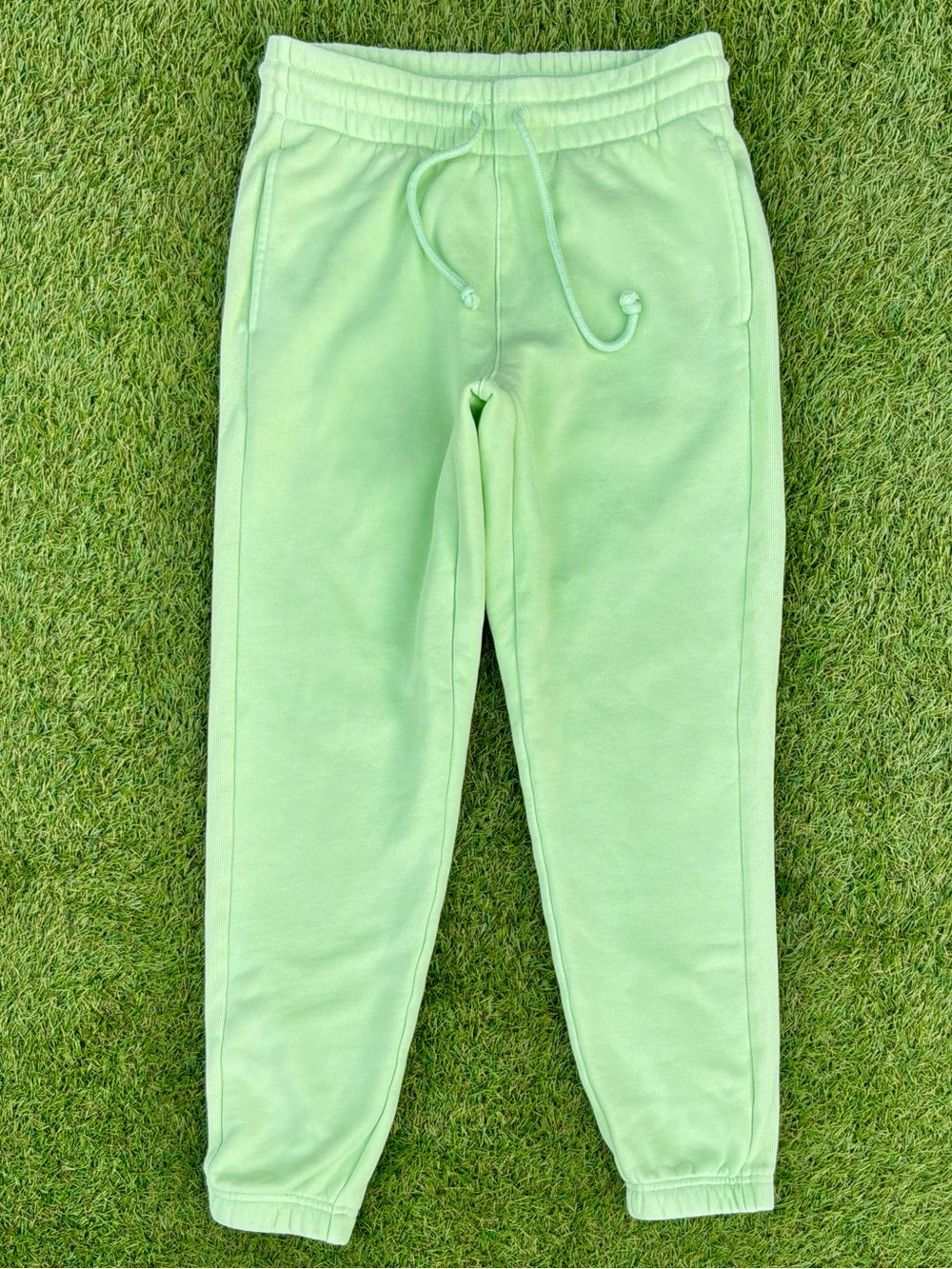 Aritzia TNA CozyAF Fleece Joggers Neon Green Sweatpants 2XS